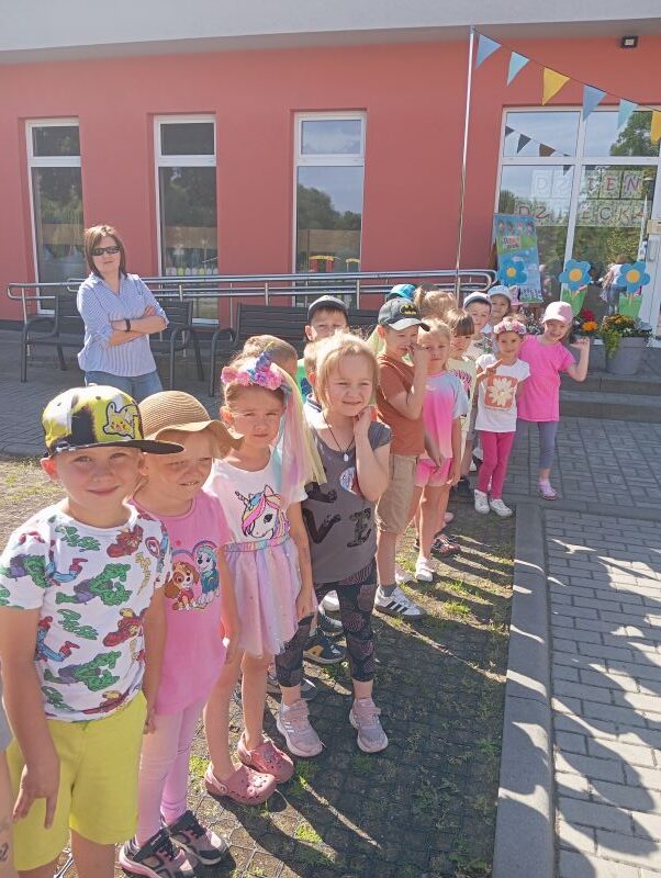 Dzień dziecka w
"Słonecznej chatce"