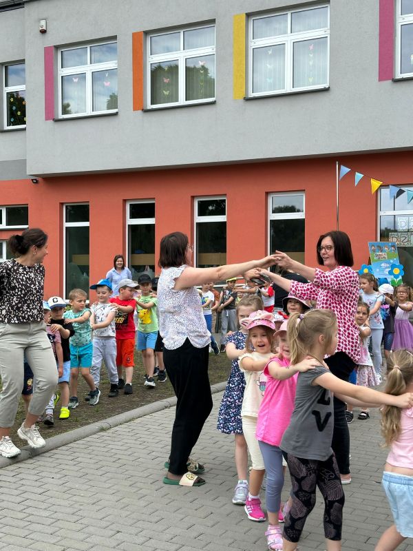 Dzień dziecka w
"Słonecznej chatce"