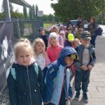 Wycieczka autokarowa „Motylków” i „Biedronek” do Muzeum Paleontologicznego w Lisowicach