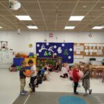 Przedszkolny projekt edukacyjny "Emocje - kolorowy świat uczuć" w grupie " Motylków".