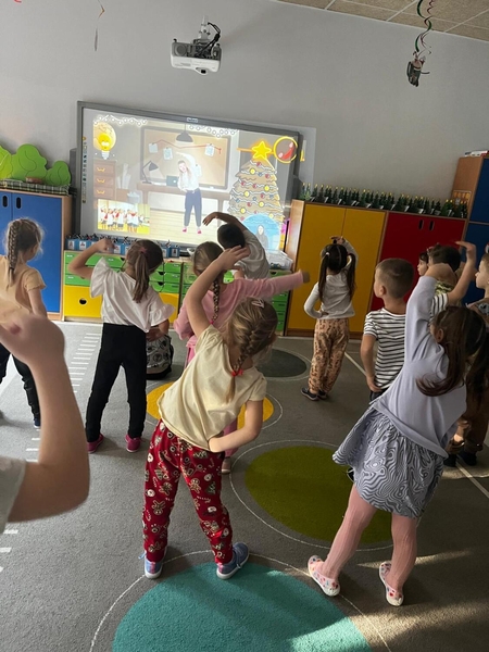 Integracyjny wf - Tajemnica Świątecznej Fabryki!