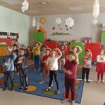 Integracyjny wf - Tajemnica Świątecznej Fabryki!