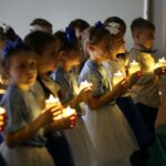 Dzień Babci i Dziadka i Koncert dla Rodziców w „Słonecznej Chatce” u Sówek.