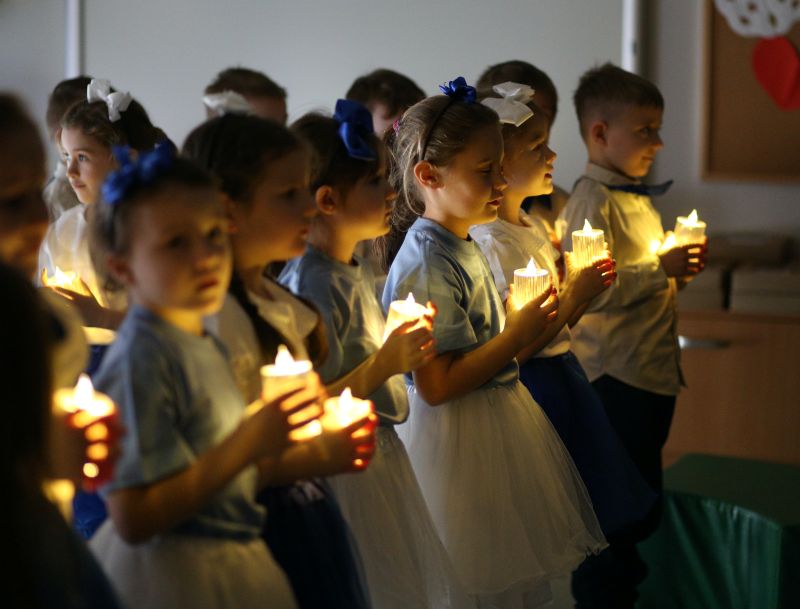 Dzień Babci i Dziadka i Koncert dla Rodziców w „Słonecznej Chatce” u Sówek.