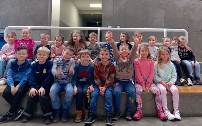 Odwiedziny ,,Sówek’’ i ,,Motylków’’ w SP4.