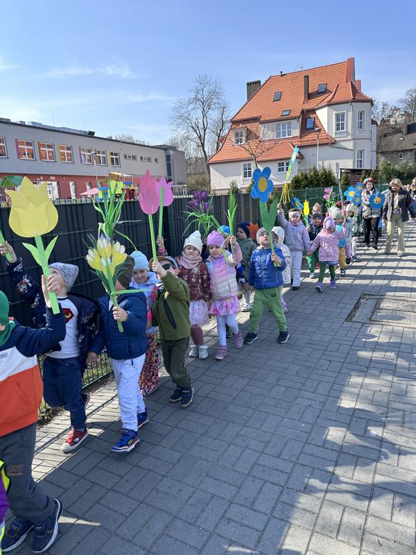 Pierwszy Dzień Wiosny w Słonecznej Chatce