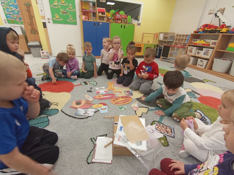 Dzień Kundelka w grupie Żabek